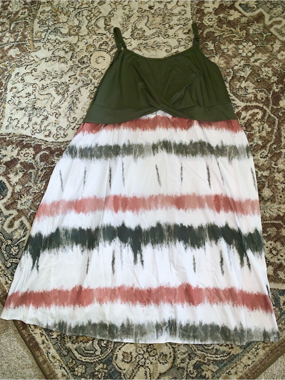 NWT! BloomChic Casual Dress Solid Green Bodice w/ Tie-Dye Striped Skirt size 28